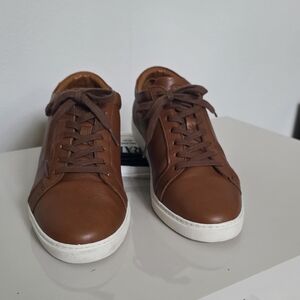 Allen Edmonds Courtside Lace-Up Sneaker - 11 D - Priced To Sell